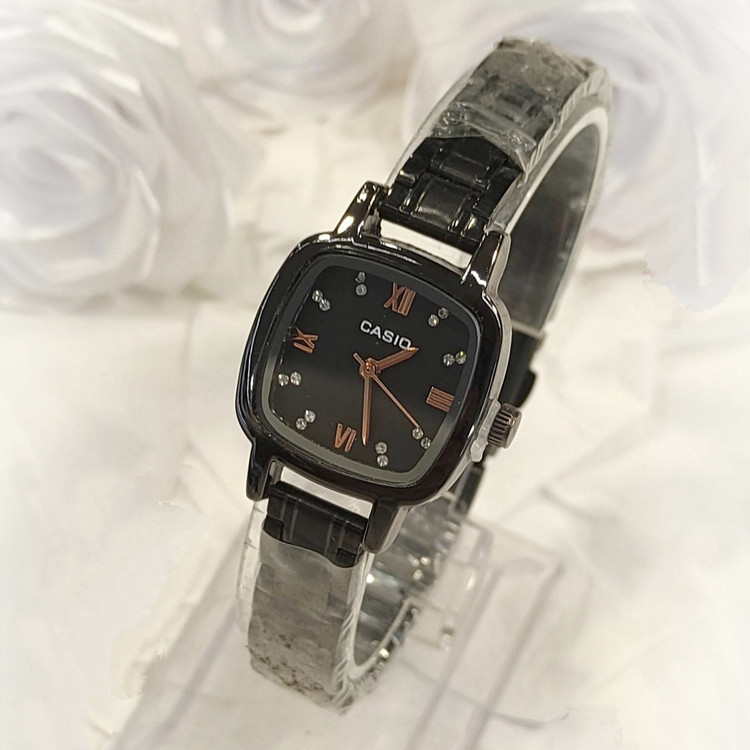 ساعت زنانه طرح CASIO فول بلک مربع